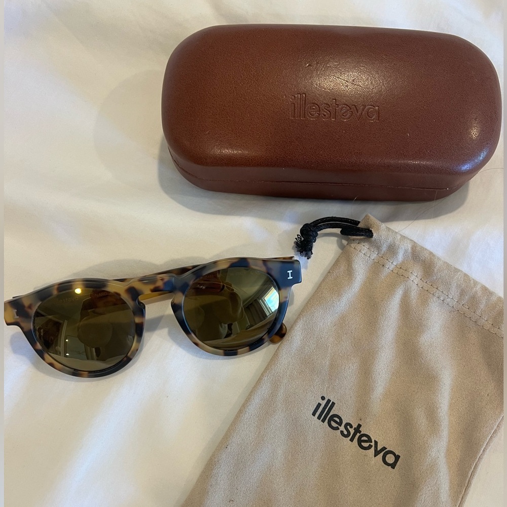 Illesteva Leonard Sunglasses - Picture 5 of 10